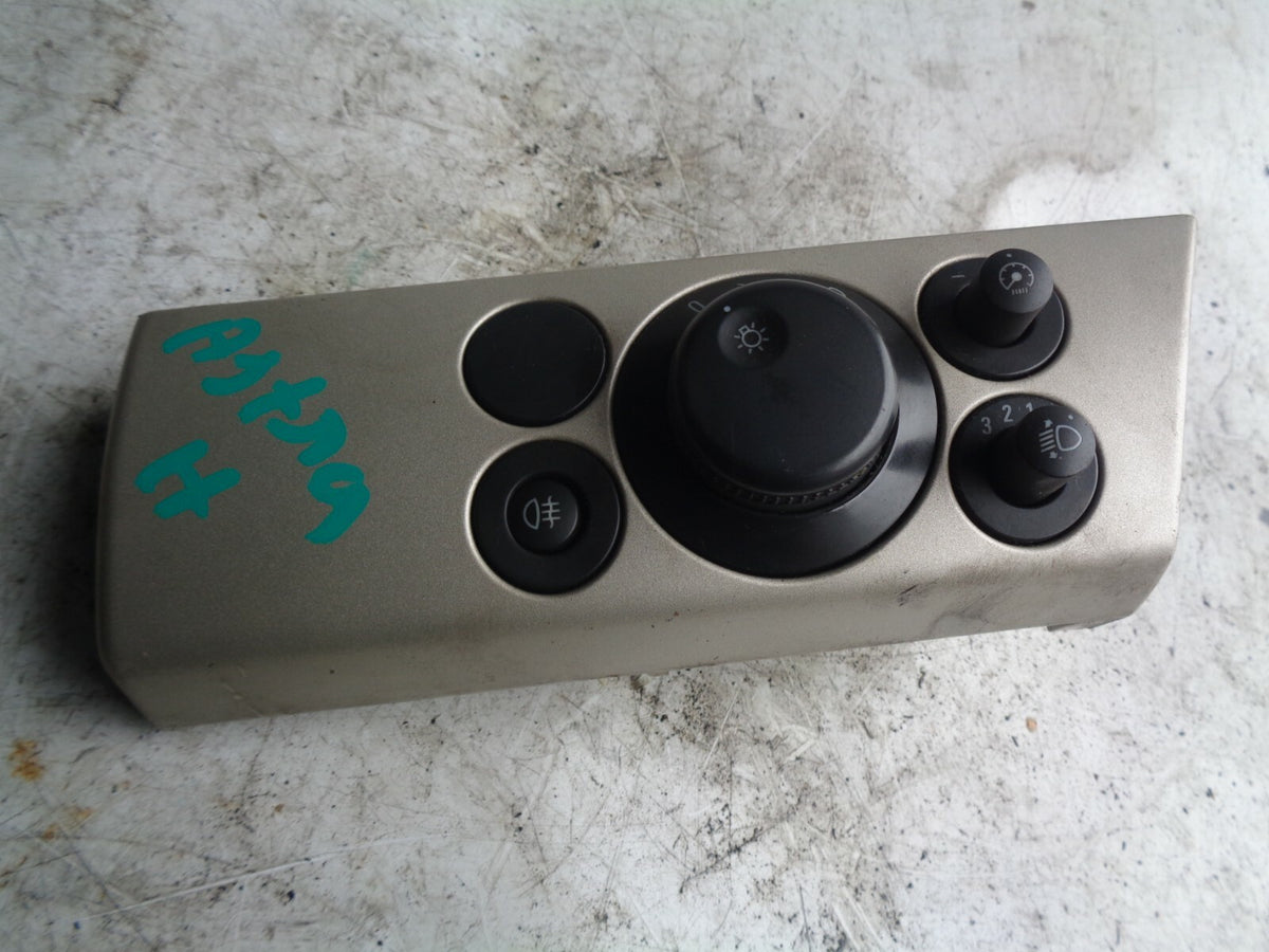 VAUXHALL ASTRA H 2004-10 HAEDLIGHT CONTROL PANEL SWITCH 13124865