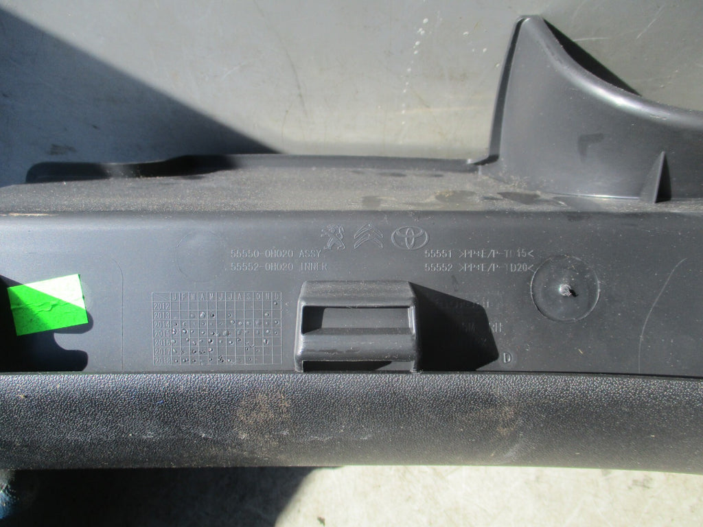 2019 PEUGEOT 108 NSF PASSENGER FRONT GLOVE BOX STORAGE COMPARTMENT 555500H020