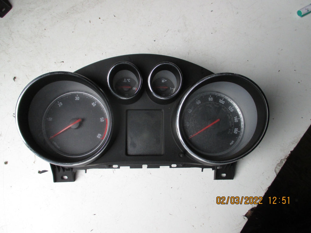 VAUXHALL INSIGNIA 2.0 CDTI INSTRUMENT CLUSTER SPEEDO CLOCKS METER 12844140 EK
