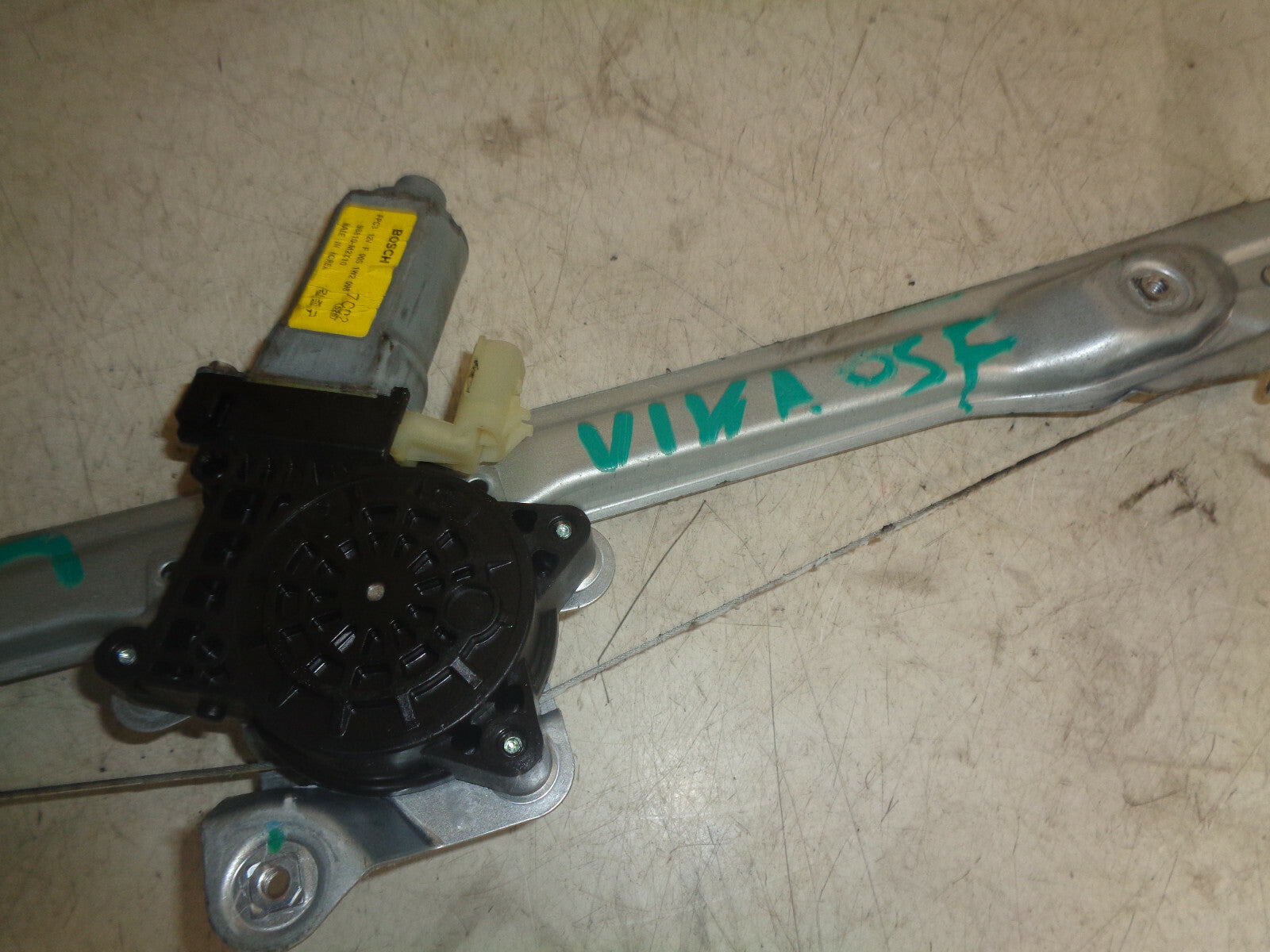 VAUXHALL VIVA 2016 OSF DRIVER SIDE FRONT WINDOW MOTOR REGULATOR 98810M2X10