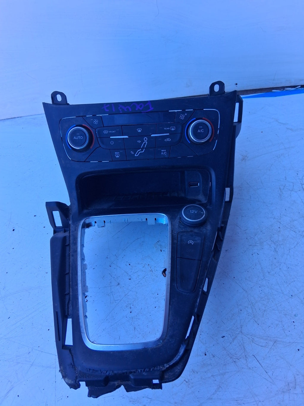 2017 FORD FOCUS MK3 AIR CON AC CLIMATE CONTROL UNIT + CONSOLE TRIM F1ET18C612BJ