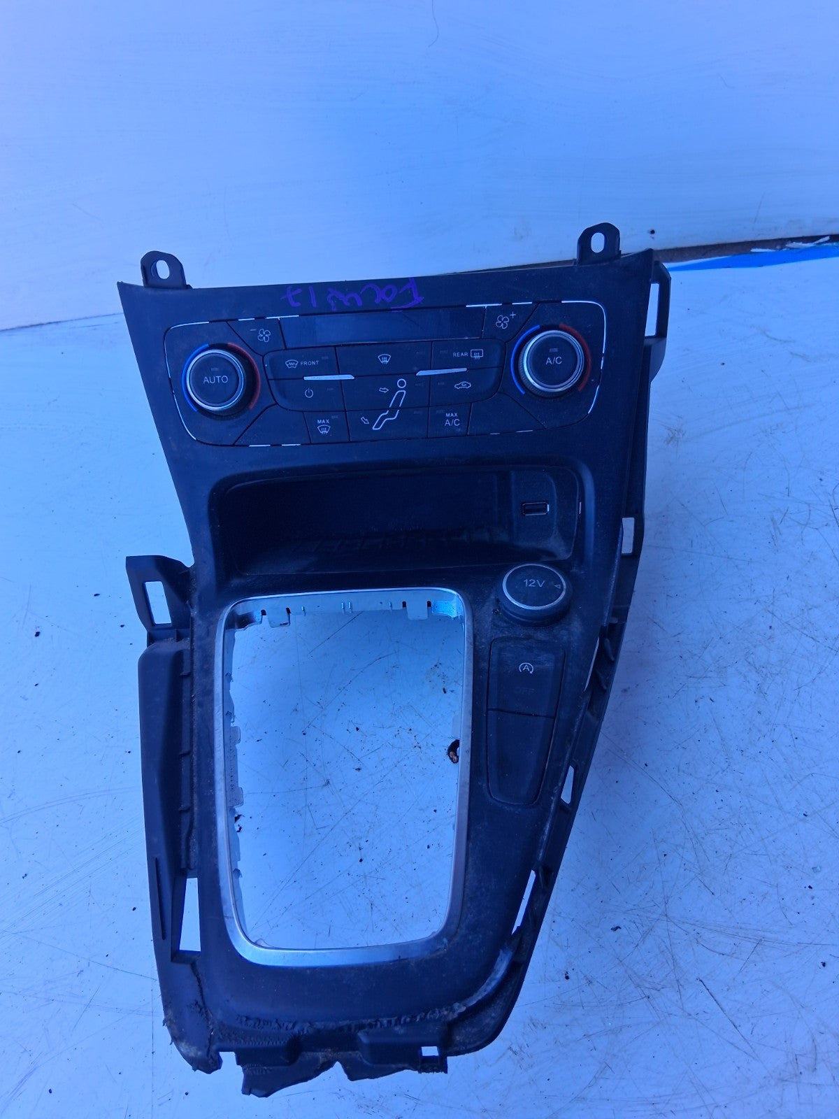2017 FORD FOCUS MK3 AIR CON AC CLIMATE CONTROL UNIT + CONSOLE TRIM F1ET18C612BJ