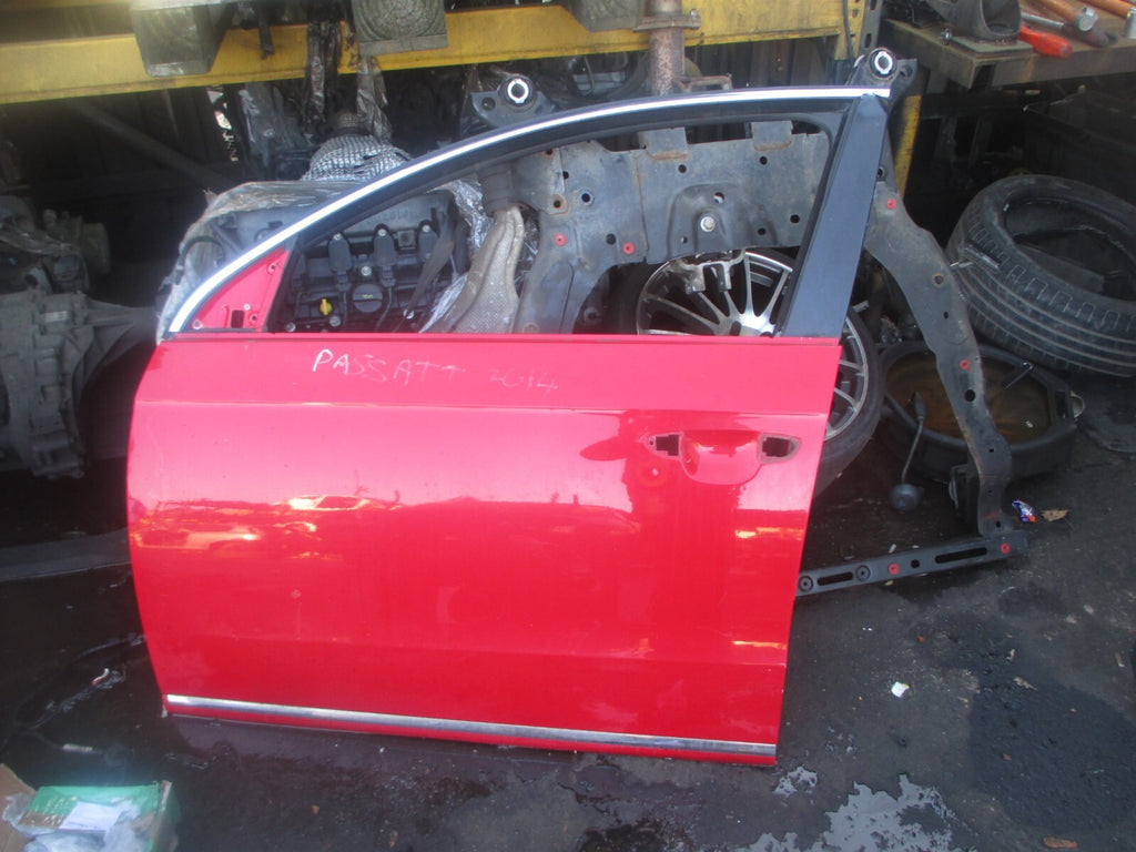 VW VOLKSWAGEN PASSAT B7 2014 NSF PASSENGER FRONT BARE DOOR TORNADO RED LY3B