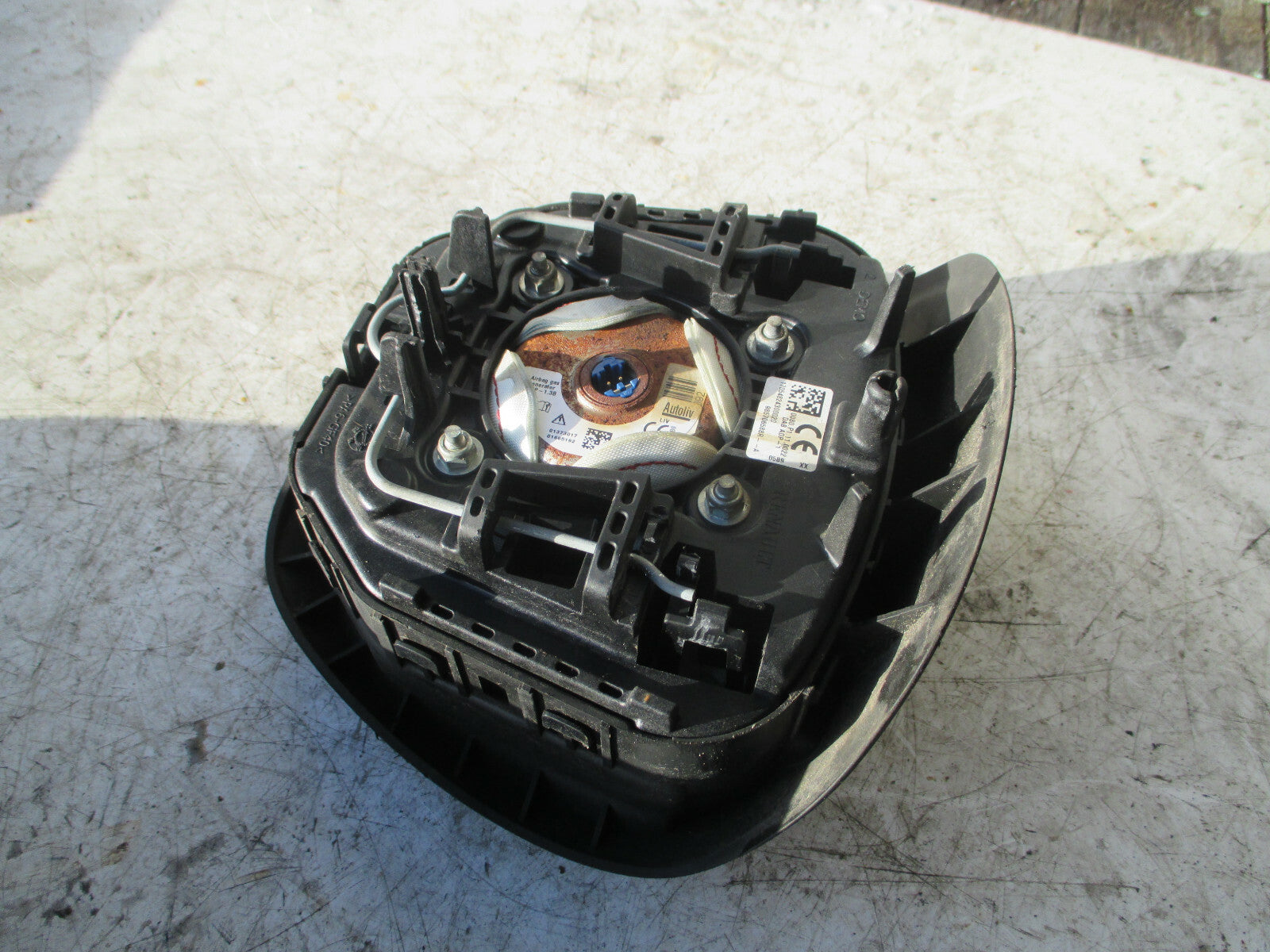 RENAULT CLIO MK4 2018 STEERING WHEEL SAFETY BAG 985706588R