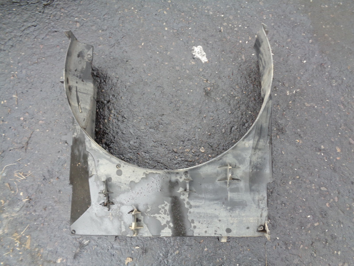 LAND ROVER DISCOVERY 2005 3 L319 2.7 LOWER RADIATOR FAN SURROUND PGK500095V6