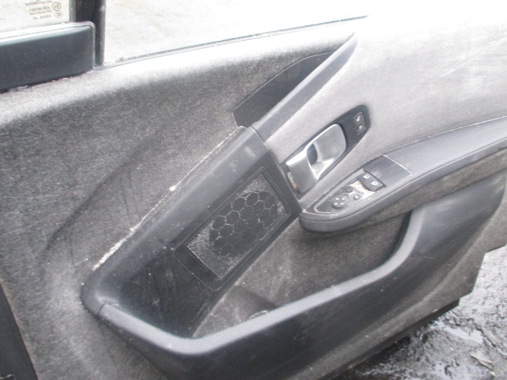 BMW I3 I01 2020 OSF DRIVER SIDE FRONT COMPLETE DOOR WHITE