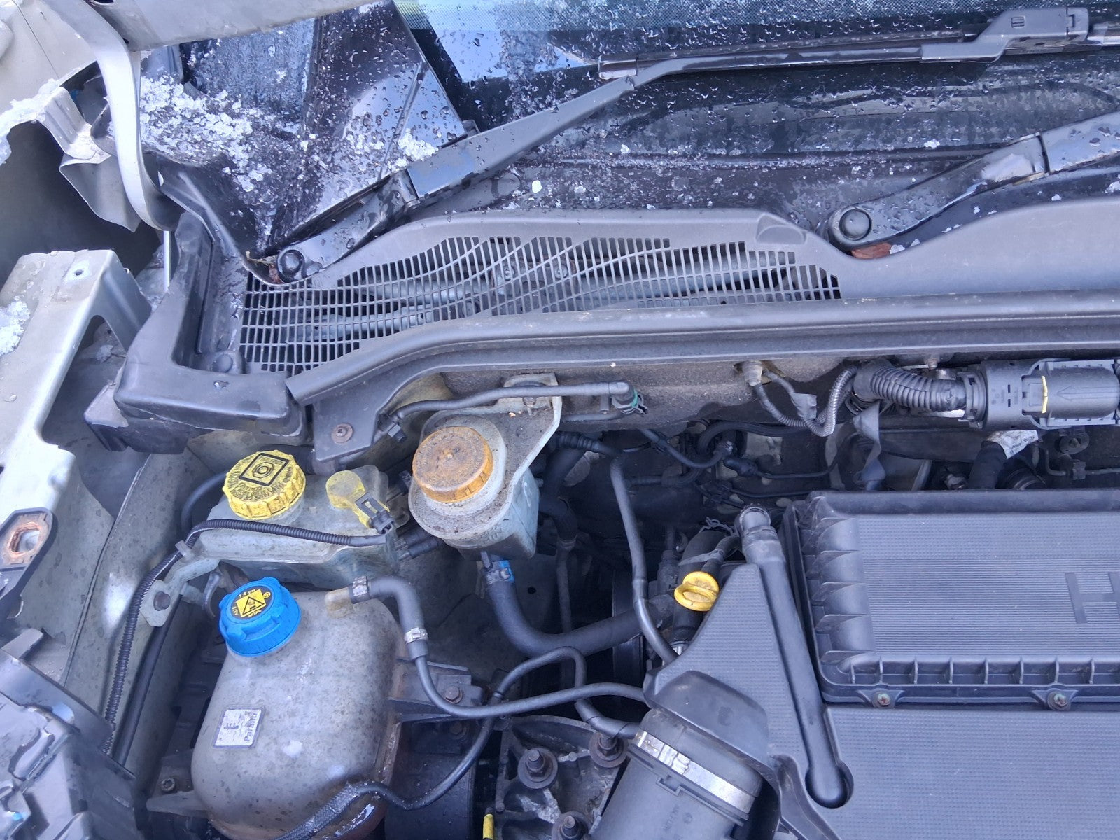 2015 VAUXHALL COMBO D COMPLETE FRONT WINDSCREEN SCUTTLE PANEL