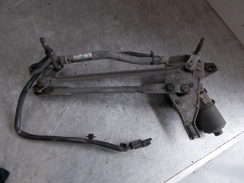 2009 PEUGEOT 207 FRONT WIPER MOTOR & LINKAGE 0390241931