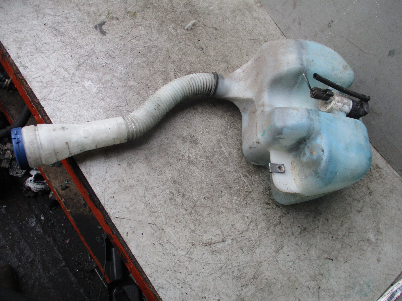 2007 PEUGEOT EXPERT MK2 WINDSCREEN WASHER TANK & PUMP 1400712680