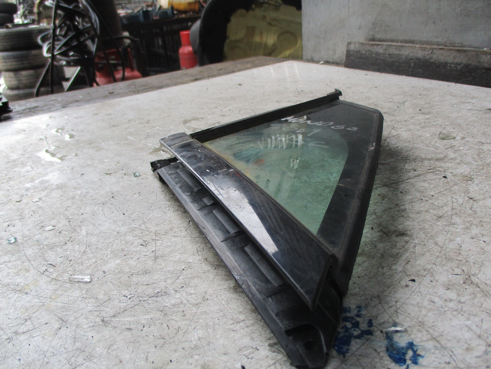 FORD MANDE0 MK5 2019 NSF PASSENGER SIDE REAR QUARTER WINDOW 43R000187