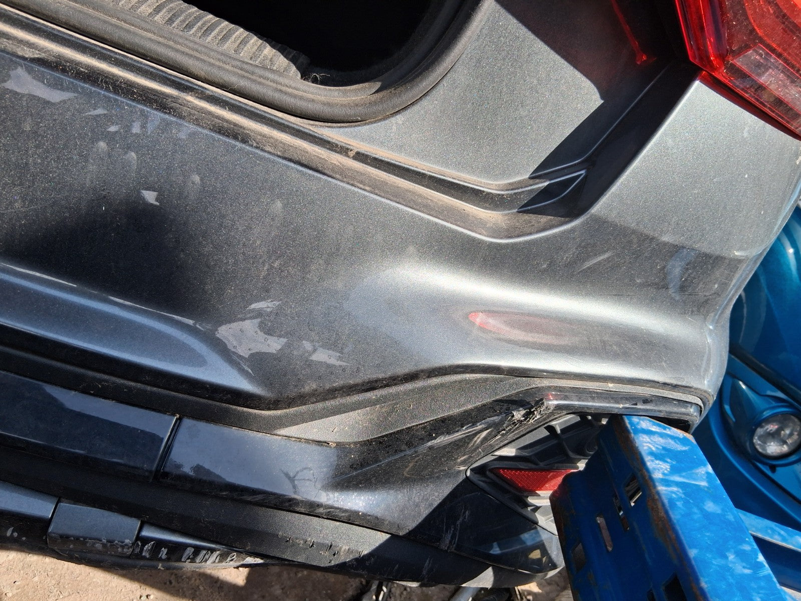 2021 AUDI Q2 MK1 FACELIFT COMPLETE REAR BUMPER WITH PDC SENSORS GREY