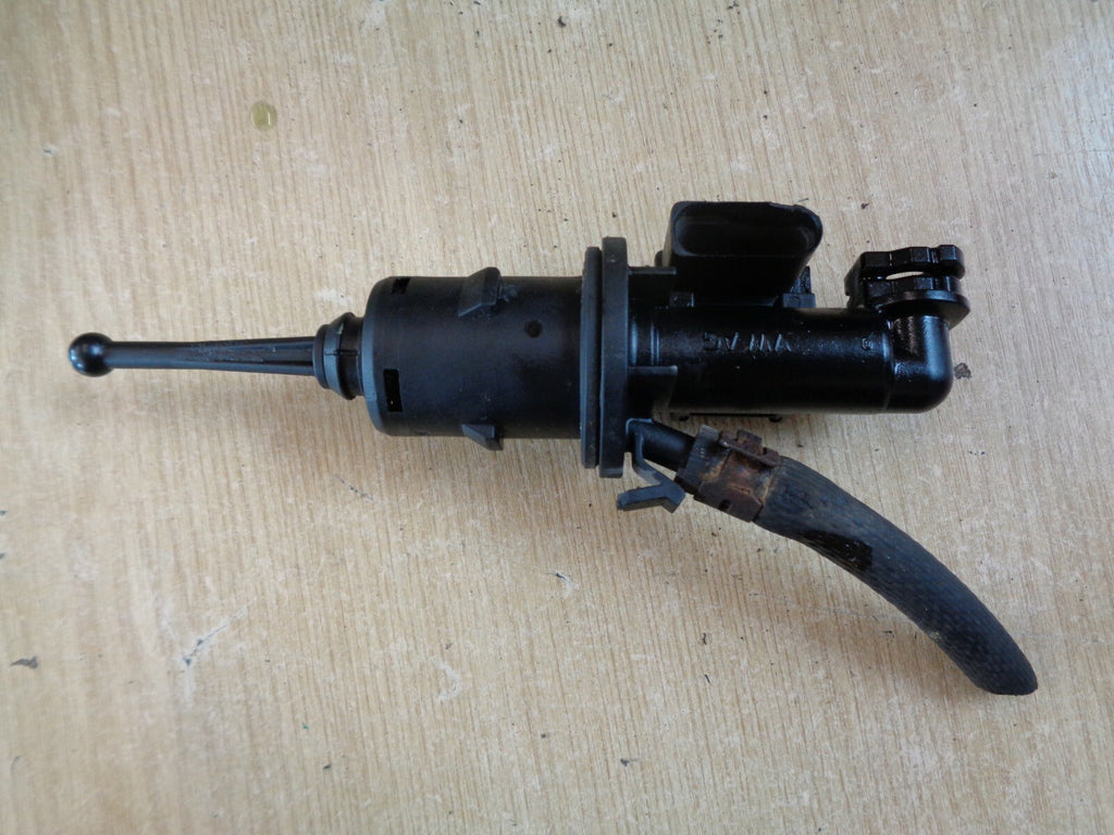 VW VOLKSWAGEN TOURAN CLUTH MASTER CYCLINDER BCM 1K0721388B