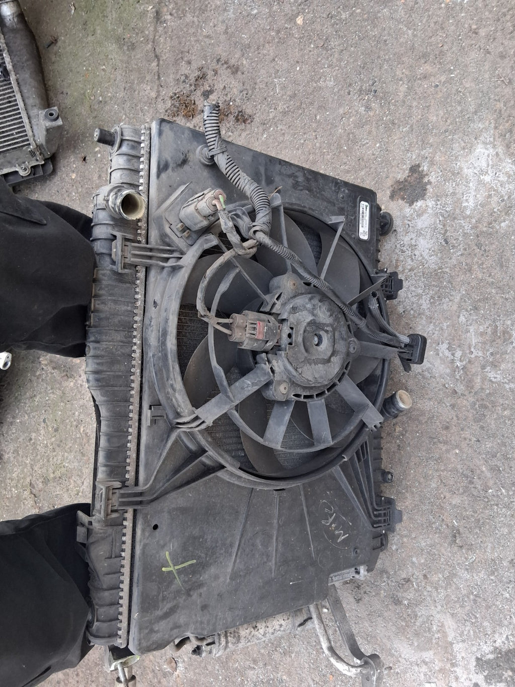 2013 FORD FIESTA MK7 1.5 DIESEL RADIATOR RAD PACK 8V518005DG
