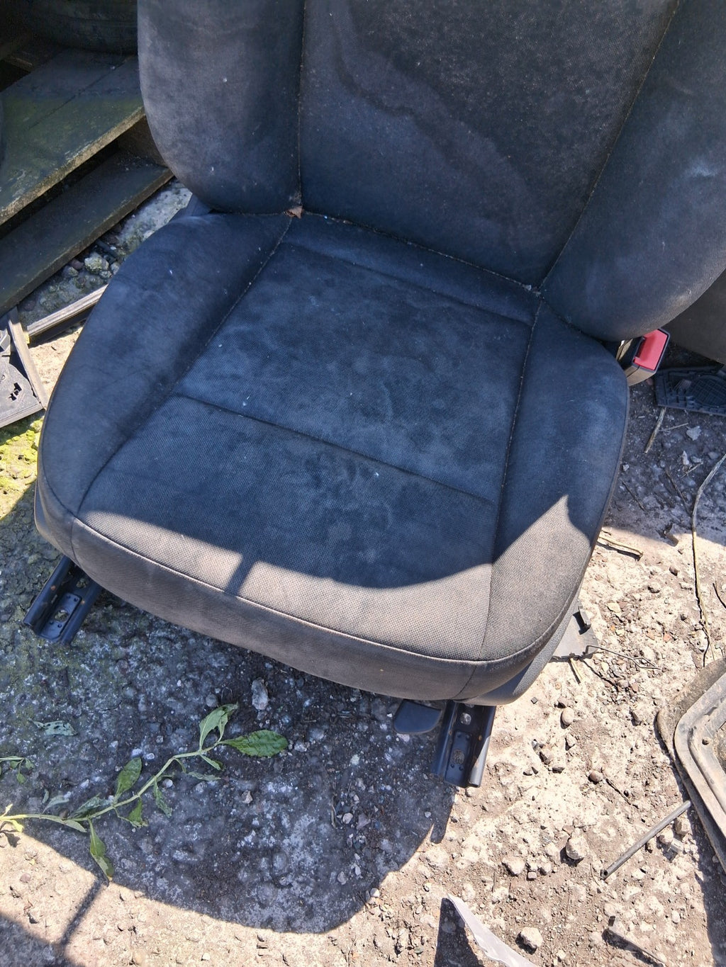 2020 MERCEDES SPRINTER W907 OSF DRIVER SIDE FRONT RIGHT FABRIC SEAT