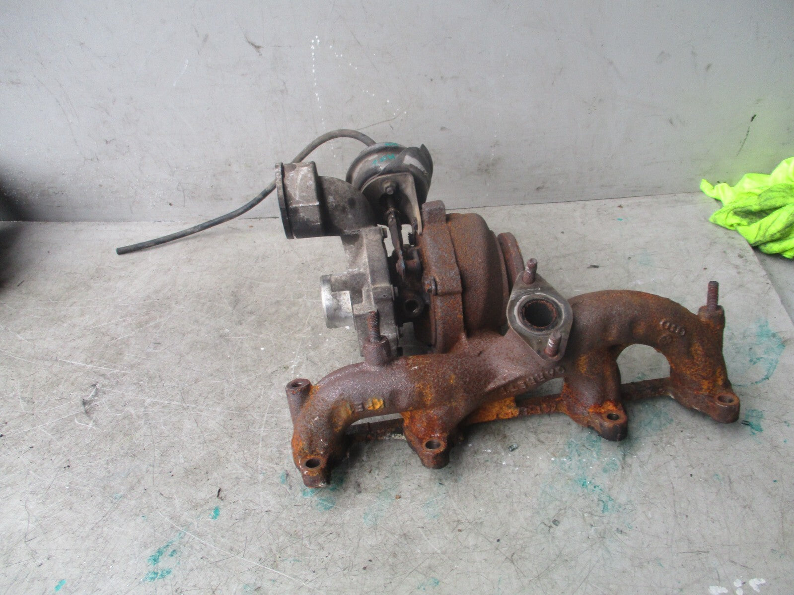 2014 MERCEDES-BENZ C-CLASS GEARBOX MOUNT BRACKET A2112420340