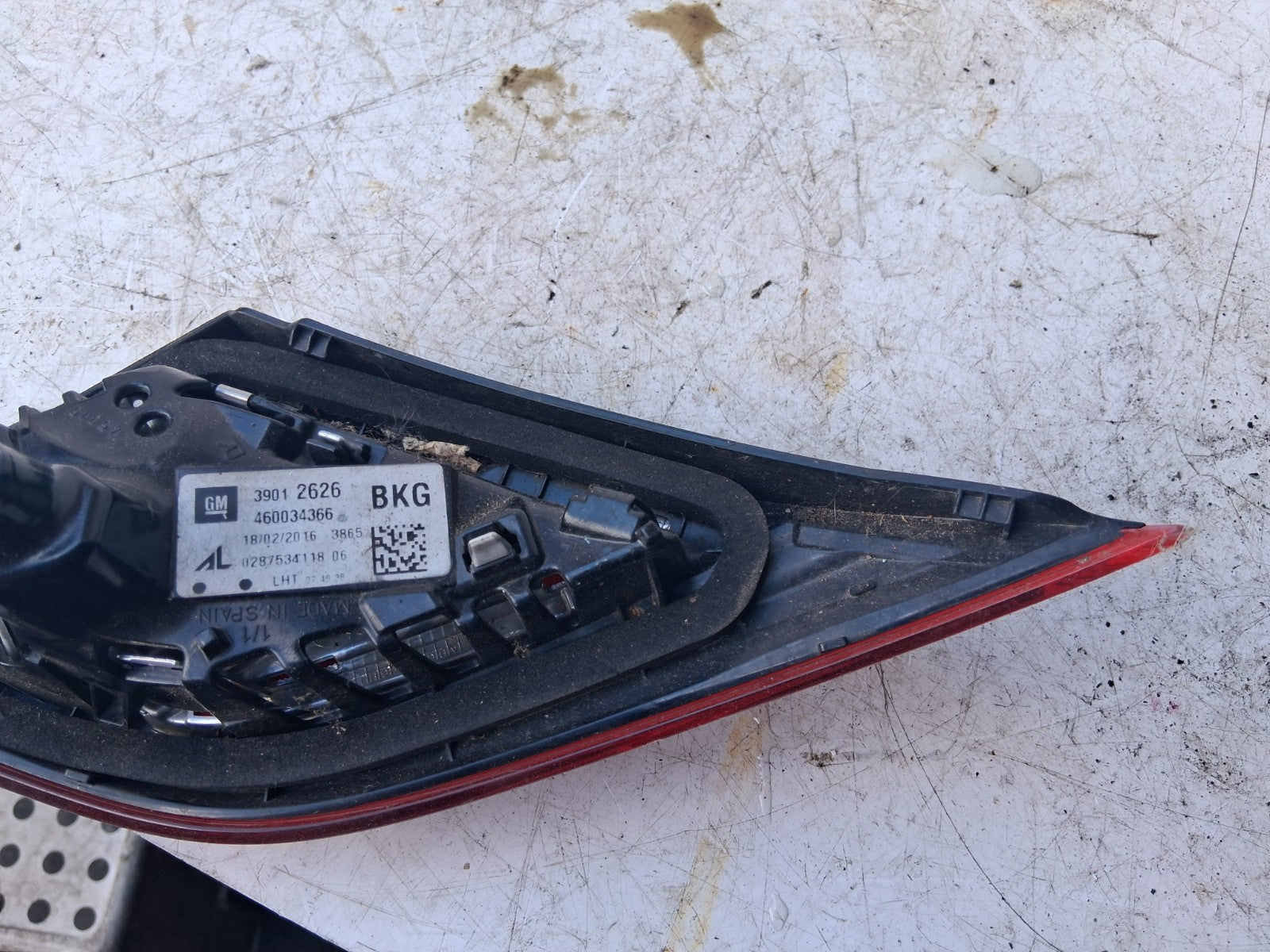 VAUXHALL CORSA E 2016 OSR DRIVER SIDE INNER TAIL LIGHT 39012626