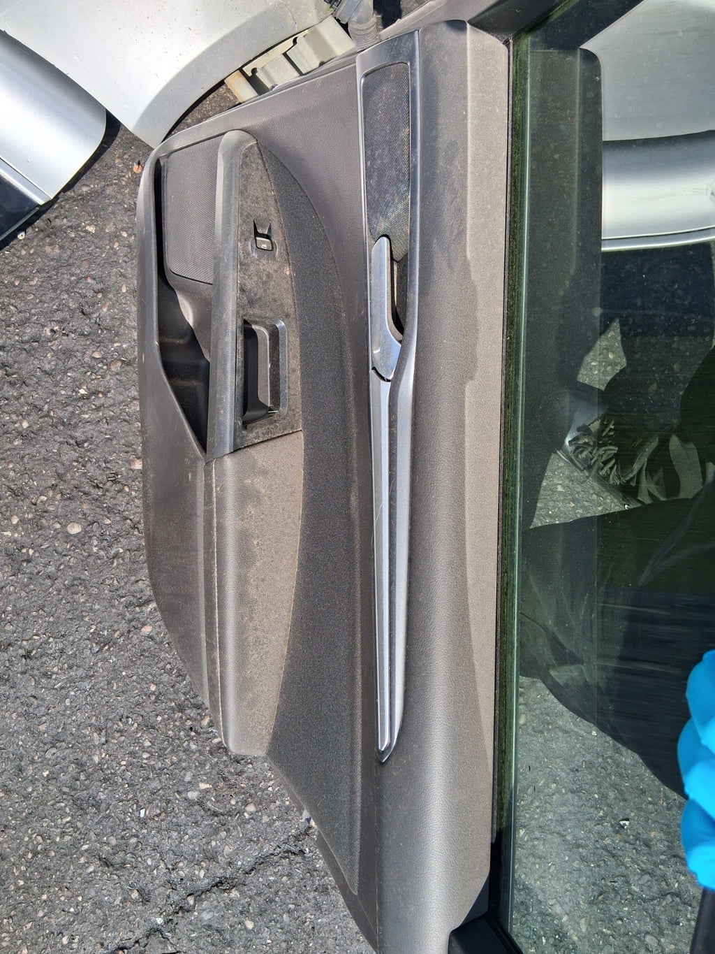 2017 FORD MONDEO MK5 HATCHBACK OSR DRIVER SIDE REAR COMPLETE DOOR BLUE LD