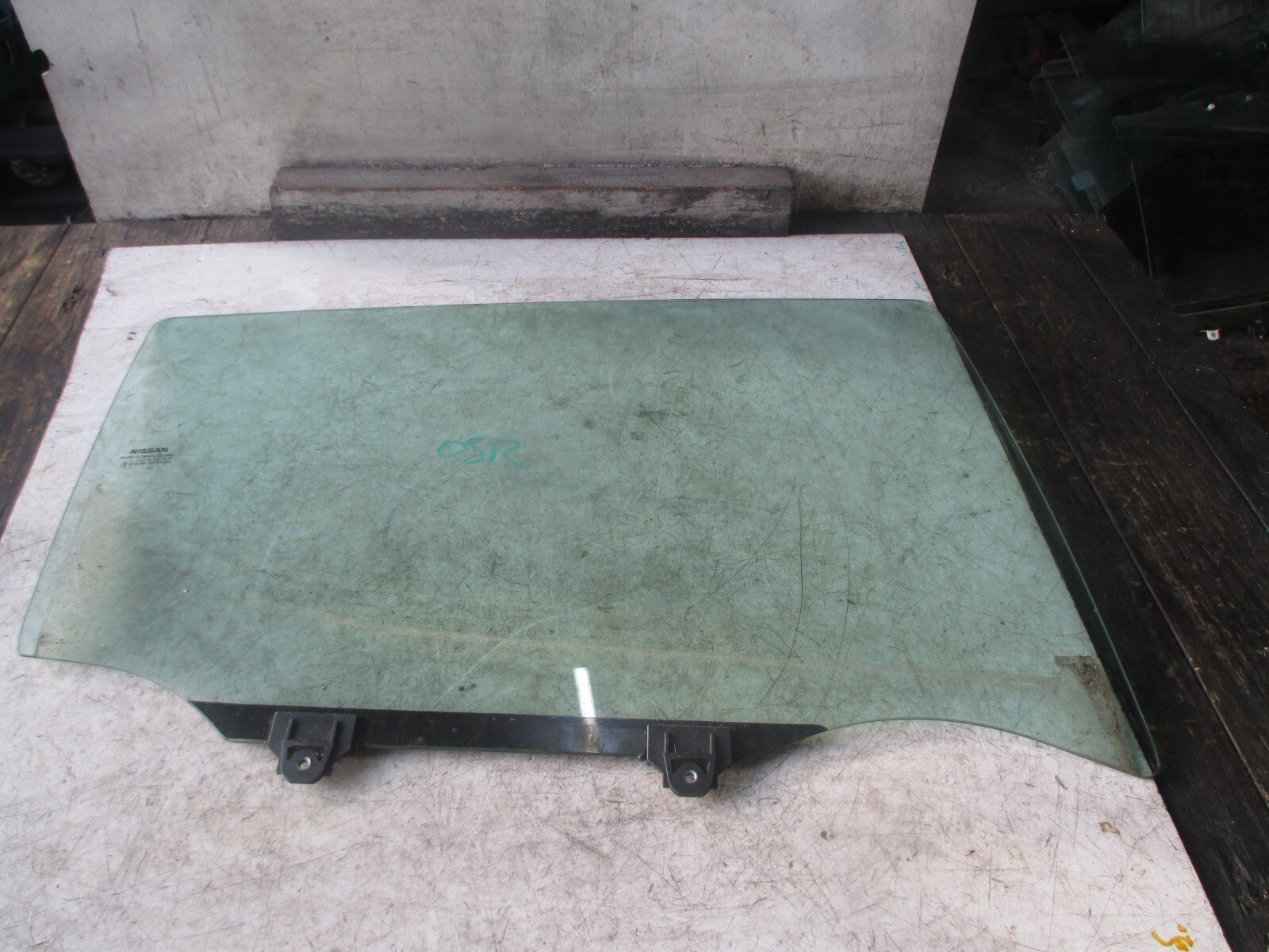 NISSAN MICRA K14 MK4 2019 5 DOOR OSR DRIVER SIDE REAR DOOR WINDOW GLASS