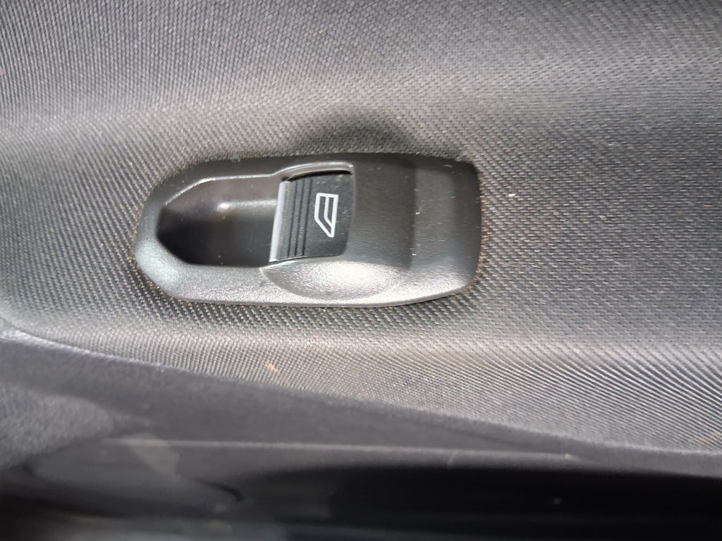 2015 FORD GRAND C MAX MK2 OSR DRIVER SIDE REAR RIGHT WINDOW CONTROL SWITCH