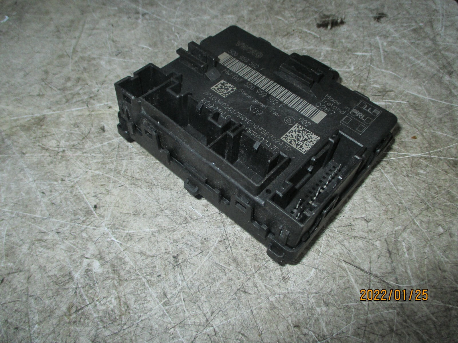 VW VOLKSWAGEN FOLF MK7 2018 NSF PASSENGER FRONT DOOR CONTROL MODULE 5Q0959592F