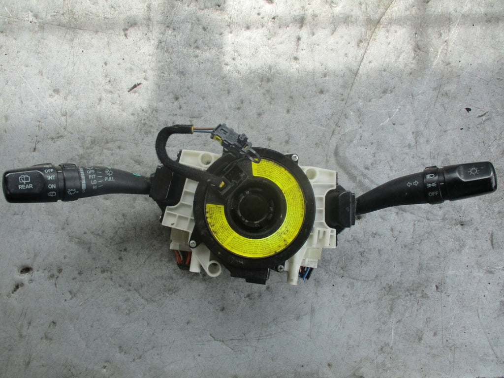 HYUNDAI SANTA FE MK1 INDICATOR AND WIPER STALK UNIT