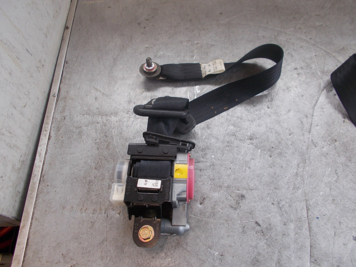 MAZDA MX5 2004 NS PASSENGER SIDE PRE TENSIONED SEAT BELTS 0429137