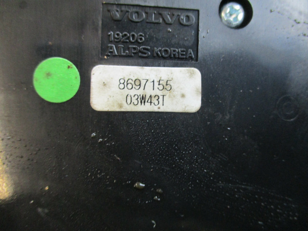 VOLVO S40 V50 RADIO STEREO AND CLIMATE CONTROL SWITCHES