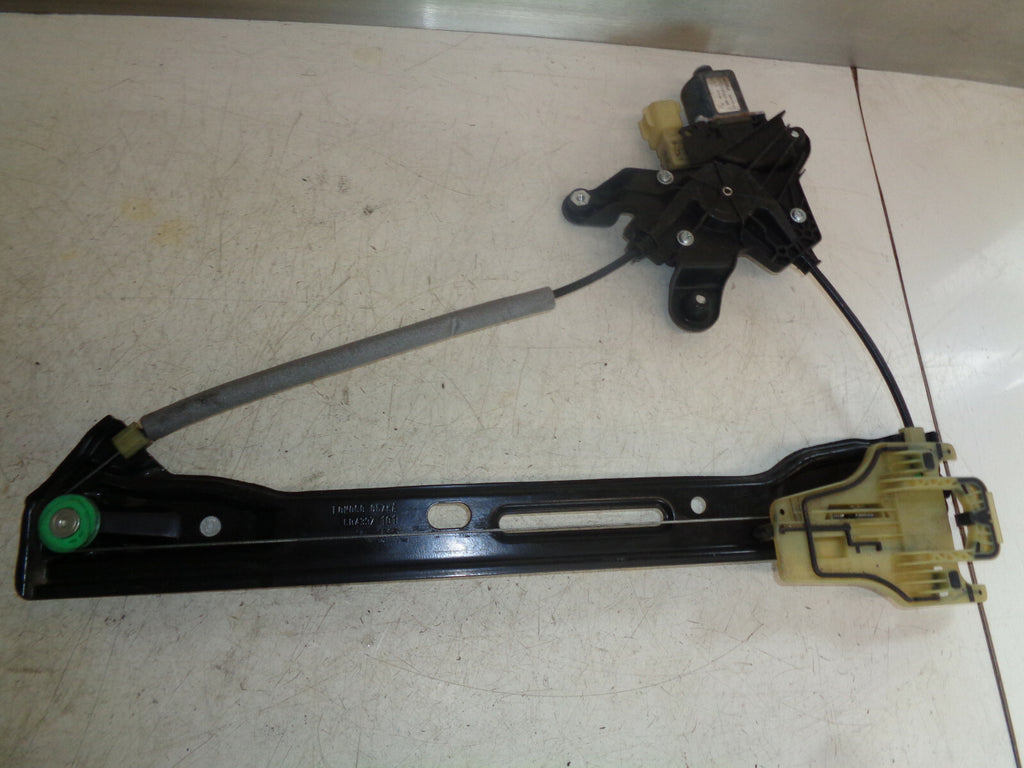 FORD MONDEO MK5 2016 NSR PASSENGER REAR DOOR WINDOW REGULATOR MOTOR MECHANISM