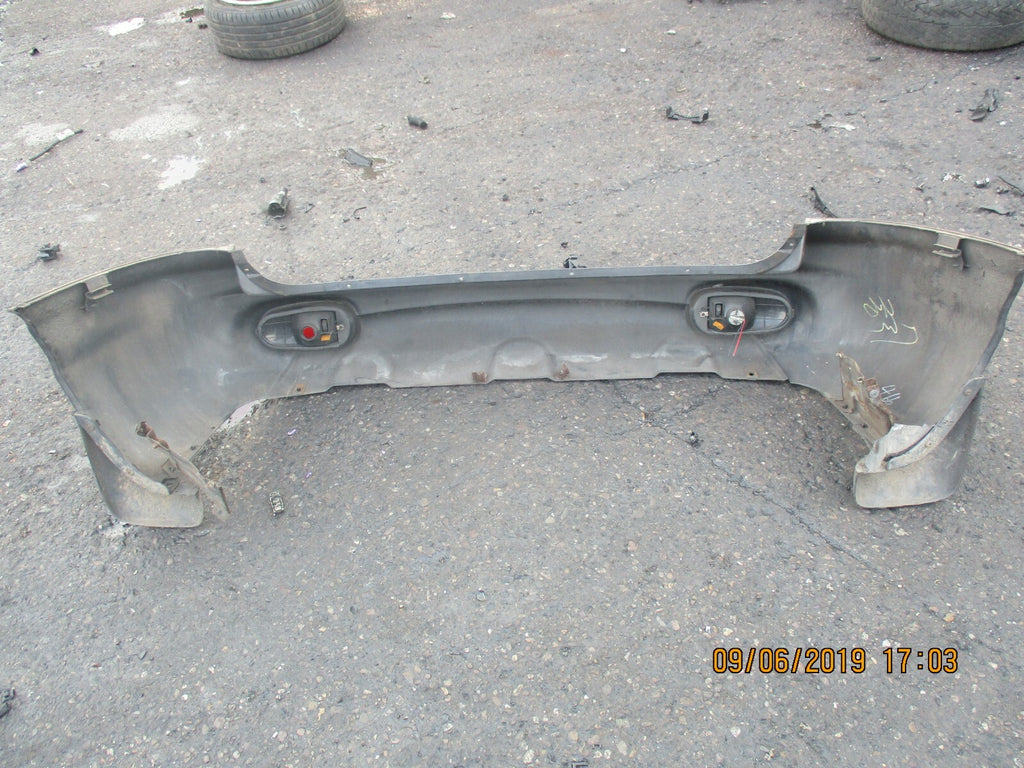HYUNDAI SANTA FE MK1 REAR COMPLETE BUMPER METALLIC GREY
