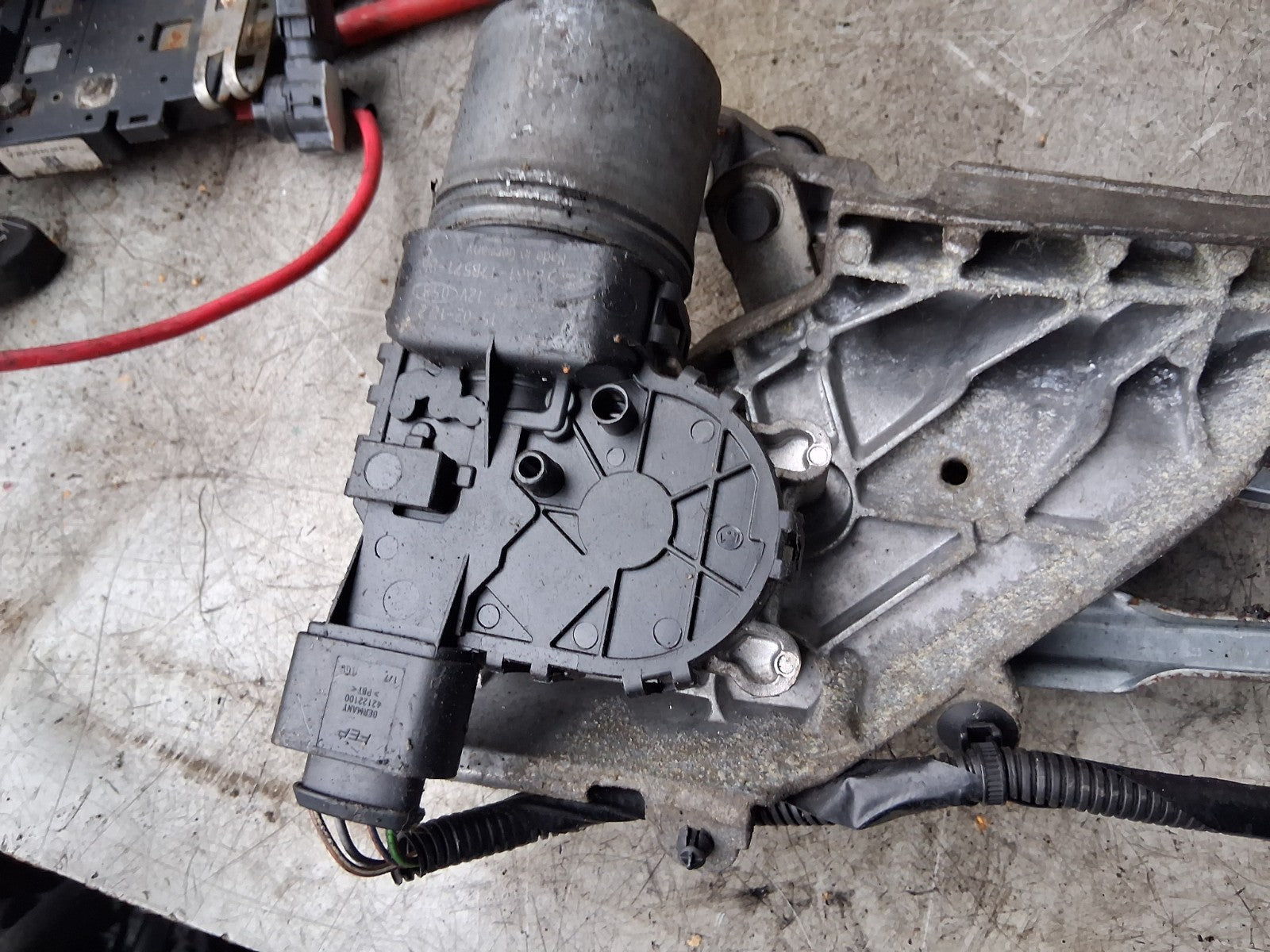 2017 FORD FIESTA MK7 FRONT WINDSCREEN WIPER MOTOR & LINKAGE 3397021587