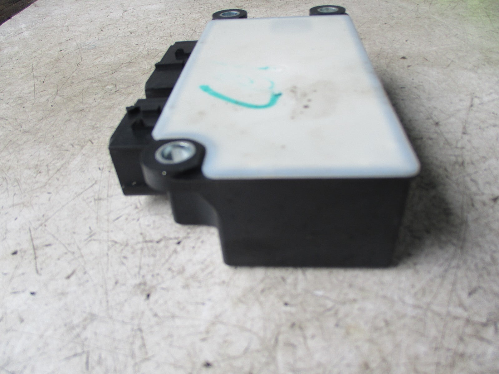 VAUXHALL CORSA E AIRBAG CONTROL MODULE 13597092