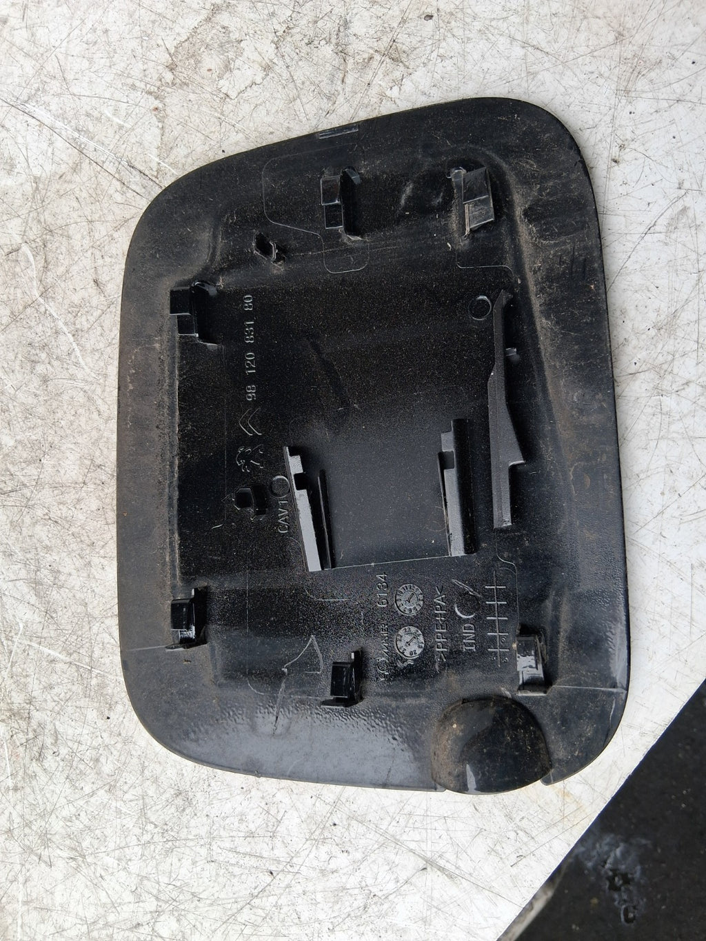 2023 CITREOEN C3 MK3 FUEL FILLER FLAP BLACK