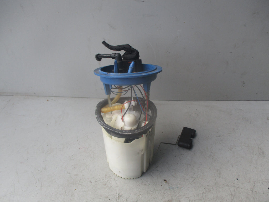 AUDI A3 2013 1.4 TFSI FULE PUMP SENDER IN TANK 5Q0919051M
