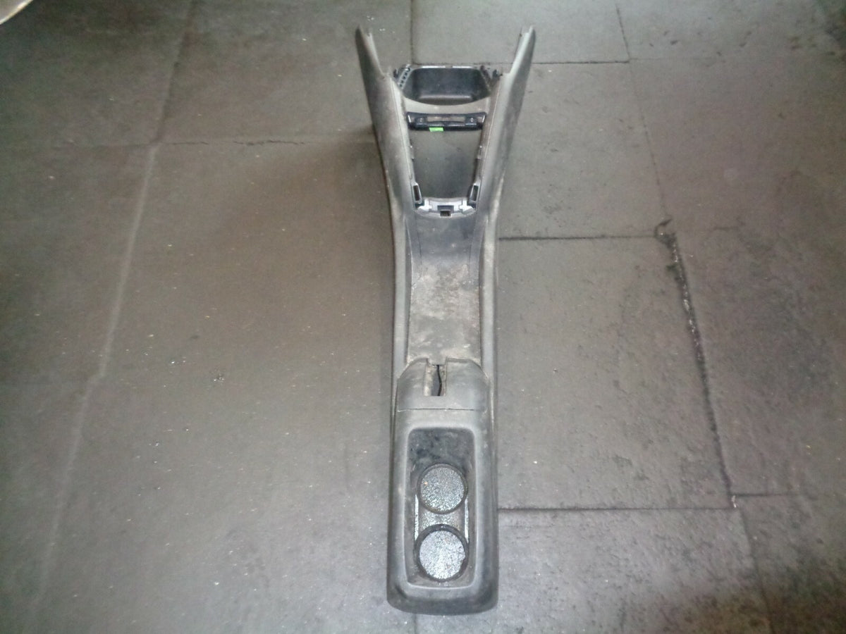 PEUGEOT 208 2016 MK1 1.0 PETROL CENTRE CONSOLE GEARSTICK SURROUND CUP HOLDER