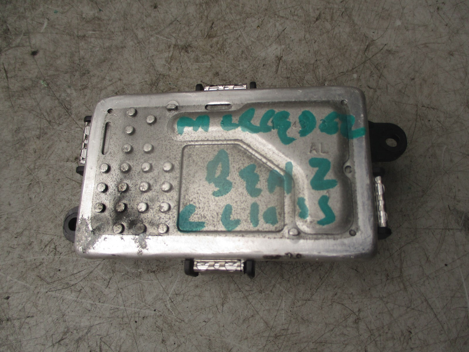 2009 MERCEDES-Benz C CLASS HEATER BLOWER MOTOR FAN RESISTOR A2128702110