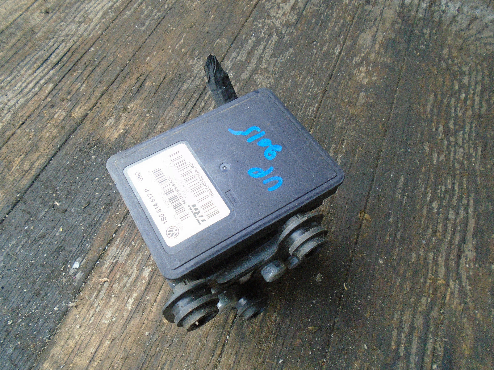 VW VOLKSWAGEN UP SKODA CITIGO 2016 1.0 TSI ABS PUMP & MODULE 1S0614517P