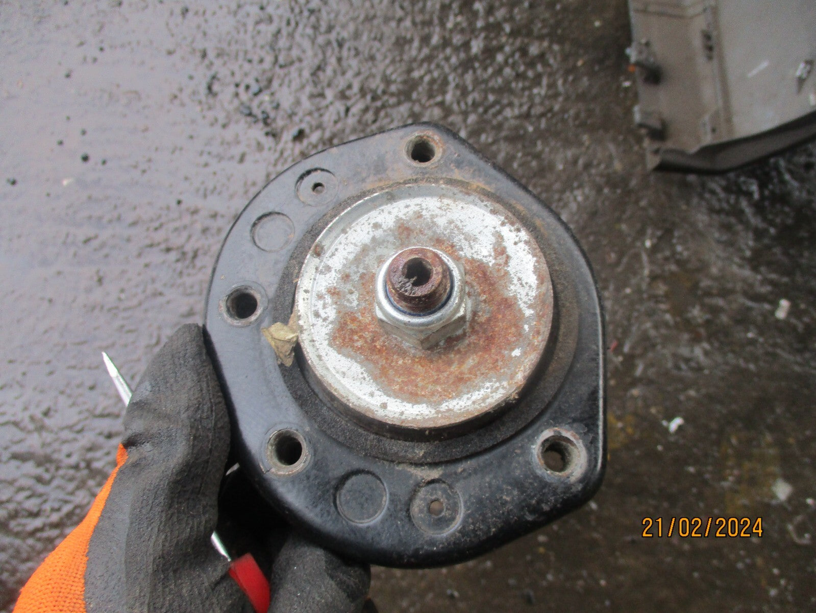 BMW 3 SERIES E91 2011 PASSENGER SIDE REAR SHOCK ABSORBER 20V02578