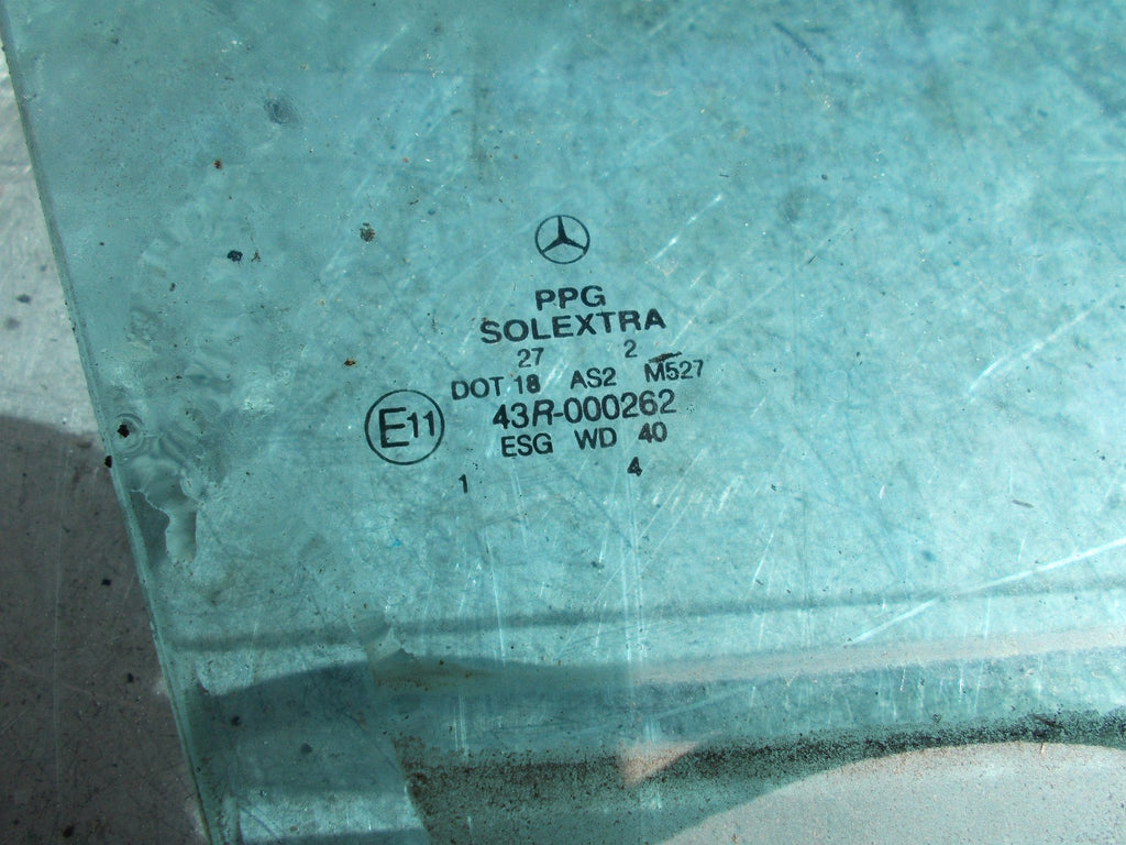 2001 MERCEDES E CLASS TOURING OSF DRIVERS SIDE FRONT WINDOW GLASS 43R000262