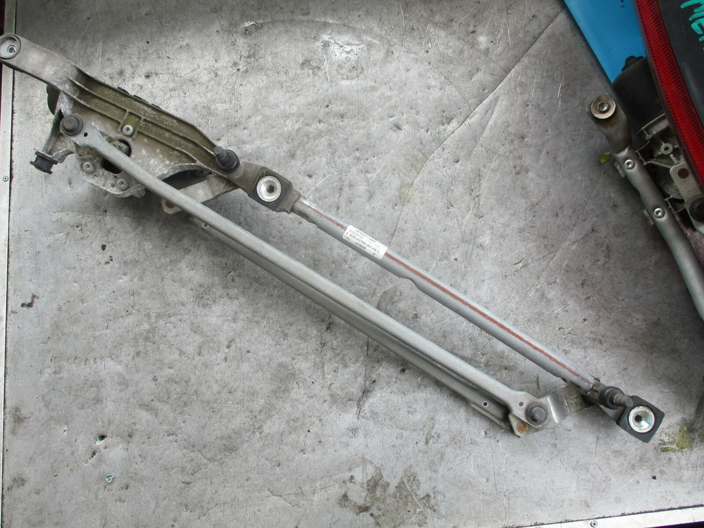 FORD FOCUS MK2 FRONT WIPER MOTOR WITH LINKAGE 4M5117504BC 4M5117508BA