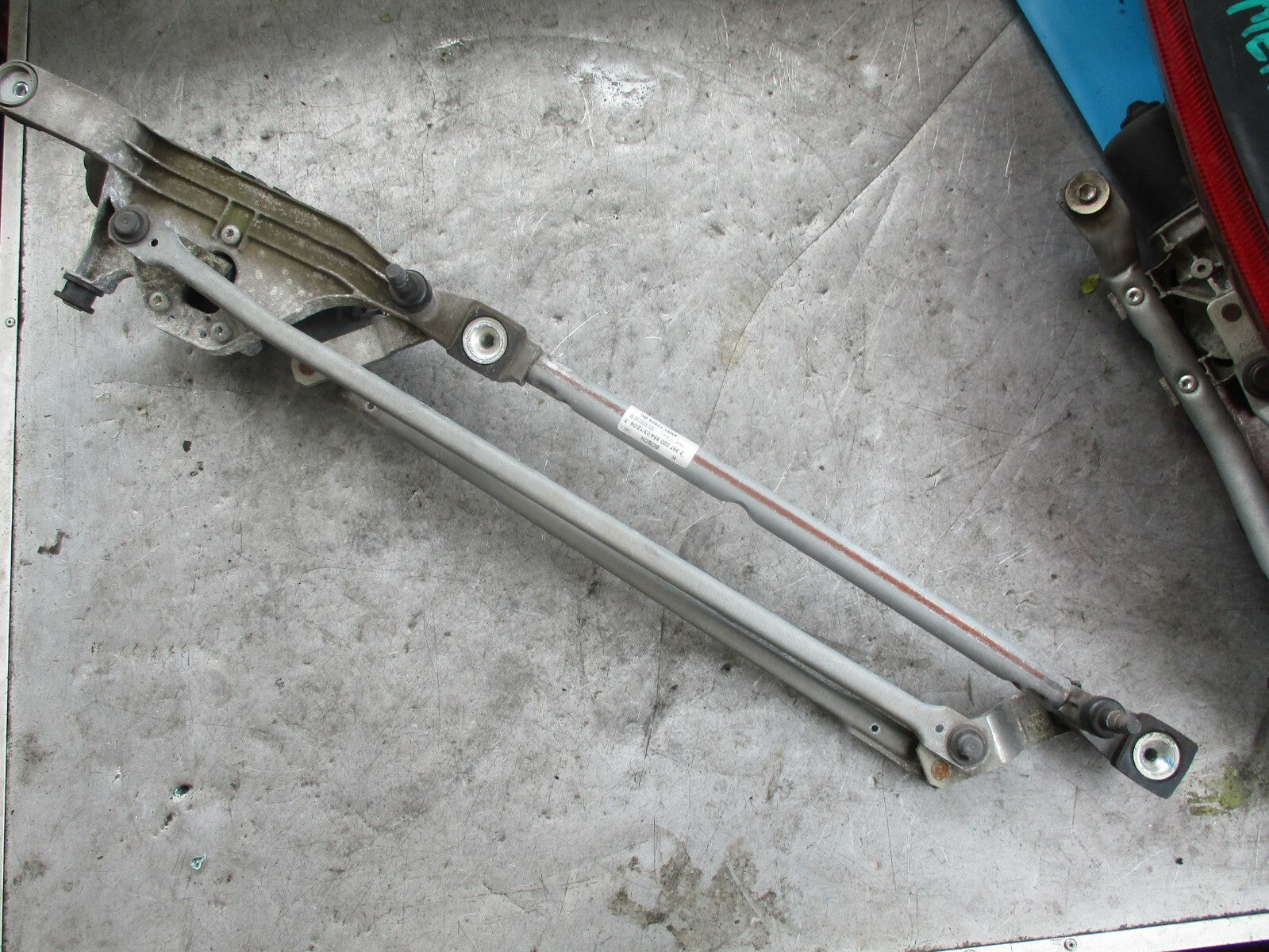 FORD FOCUS MK2 FRONT WIPER MOTOR WITH LINKAGE 4M5117504BC 4M5117508BA