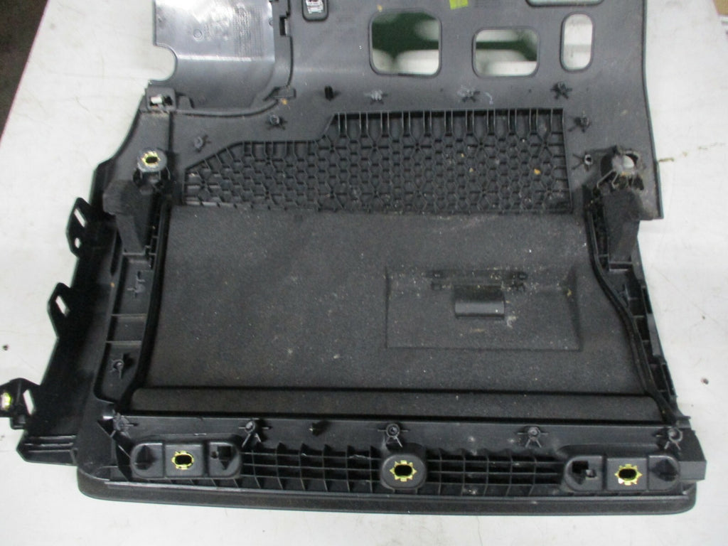 AUDI A3 8V S LINE 2017 INTERIOR STORAGE COMPARTMENT GLOVE BOX GLOVEBOX LID ONLY