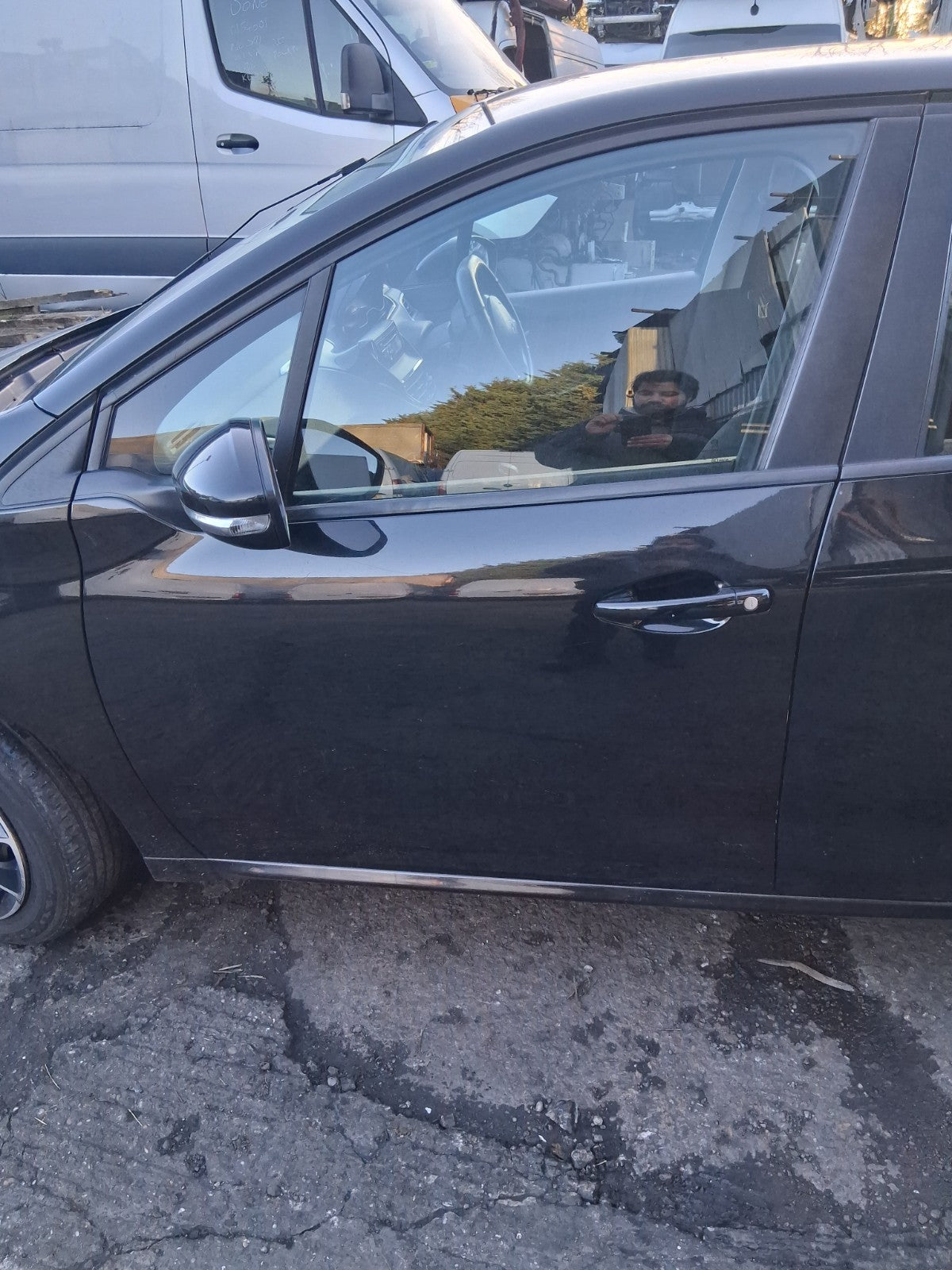 2014 PEUGEOT 208 NSF PASSENGER SIDE FRONT LEFT BARE DOOR PEARL BLACK KTV