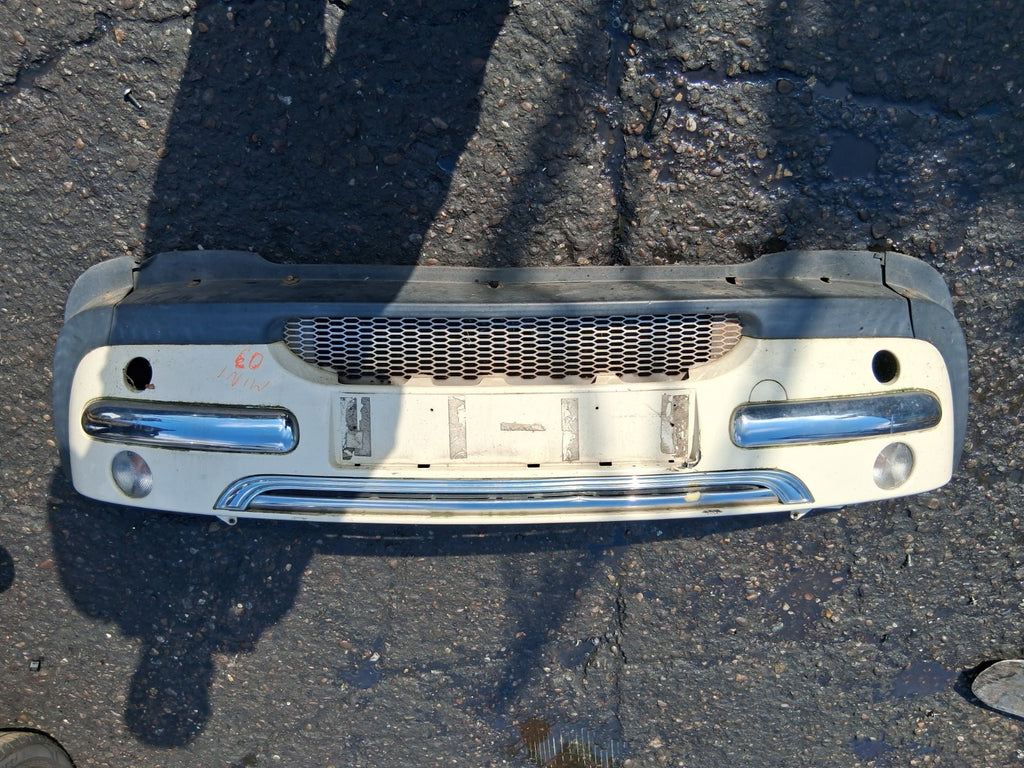 2003 BMW MINI COOPER R50 COMPLETE FRONT BUMPER WITH GRILL FOG LIGHT