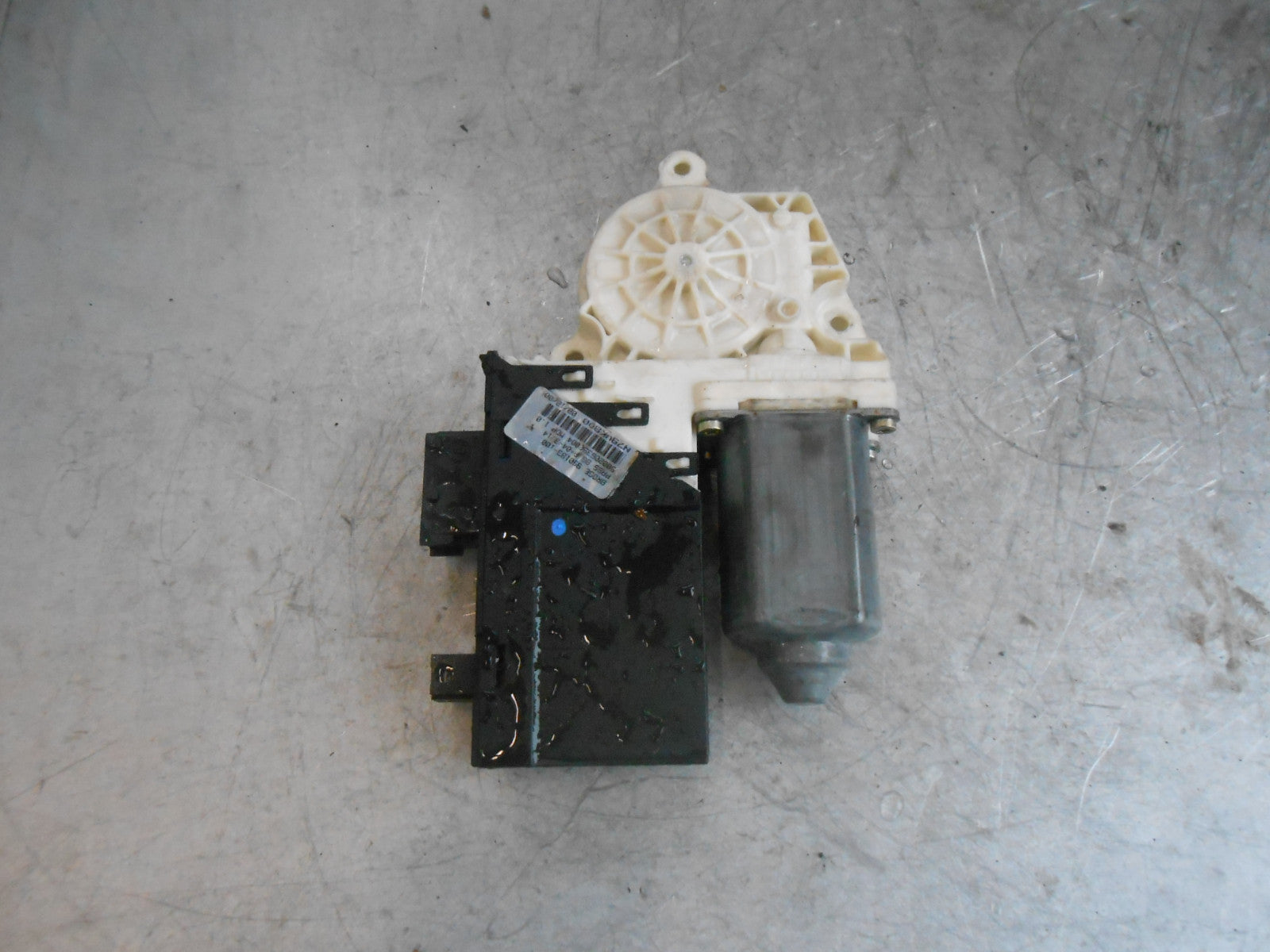 CITROEN C5 DC DE (MK1) 2002 NSF PASSENGER SIDE FRONT WINDOW MOTOR 9632532080