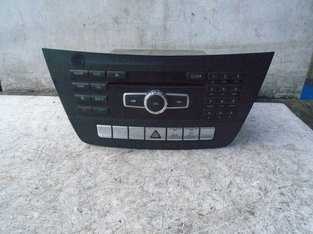 MERCEDES C CLASS 2012 W204 RADIO CD PLAYER STEREO HEAD UNIT A2049013503