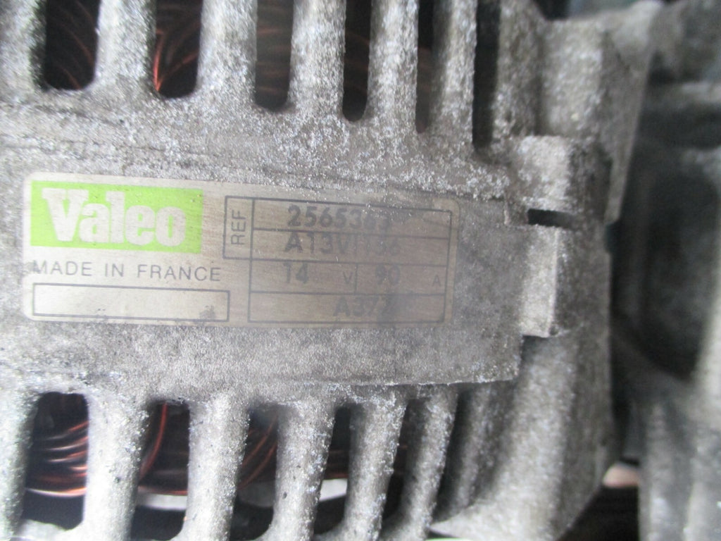 AUDI A6 1.8 2004 COMPLETE ENGINE & GEARBOX INJECTORS