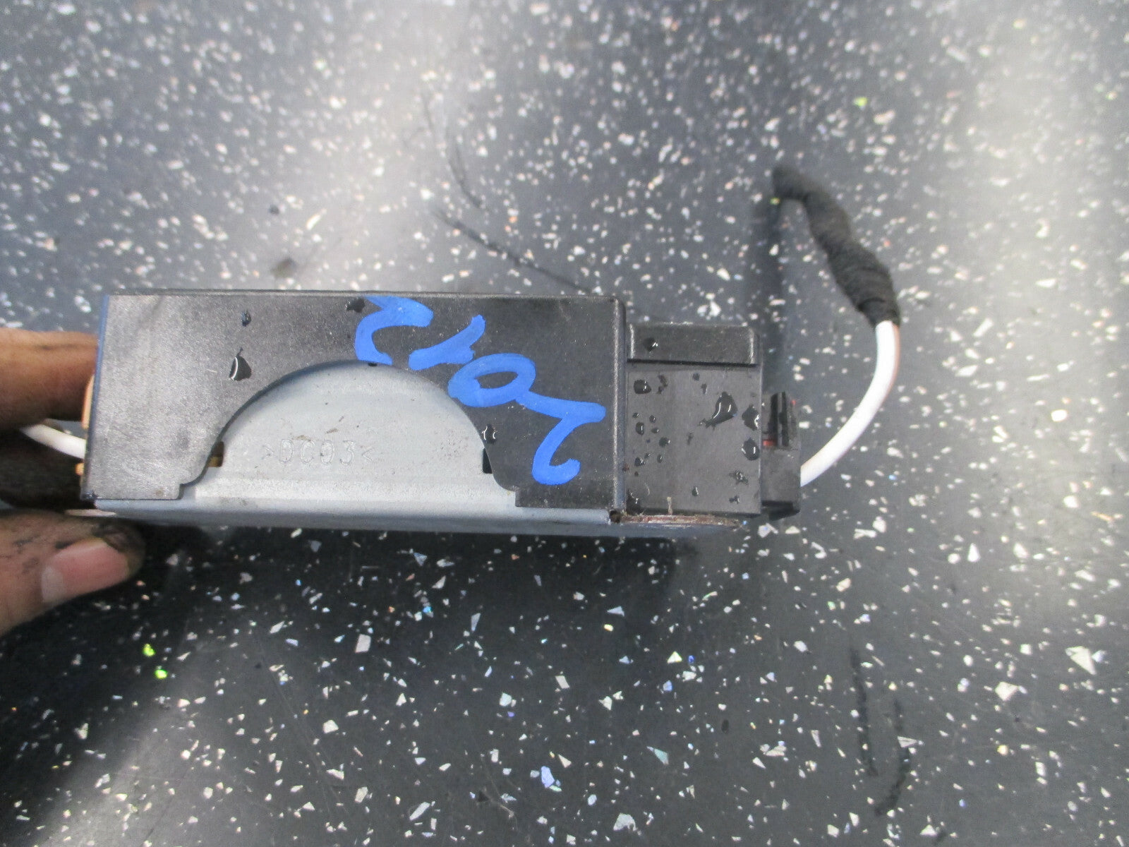 VW VOLKSWAGEN GOLF MK6 2012 RADIO AERIAL CONTROL MODULE 5M0035570B