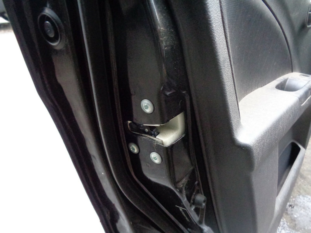 SUZUKI CELERIO 2018 NSF PASSENGER SIDE FRONT COMPLETE DOOR BLACK DAMAGED
