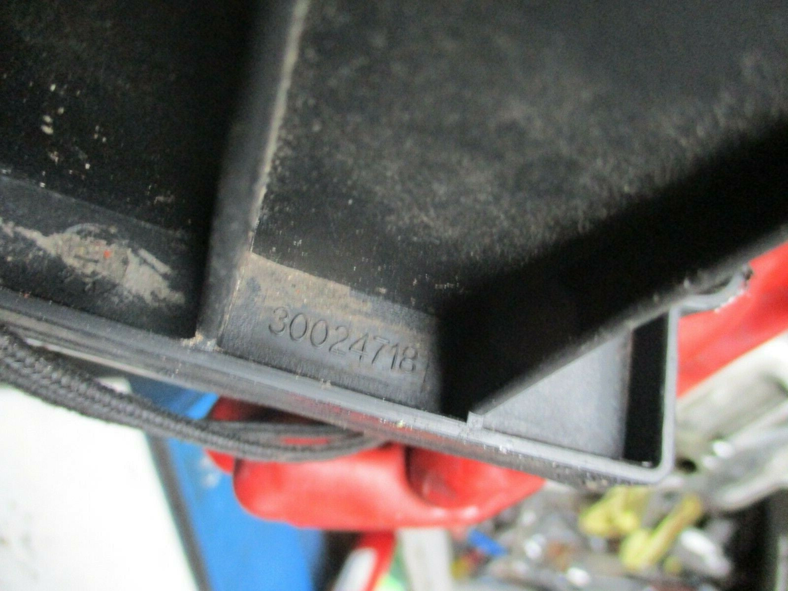 MG MG6 GT TURBO 1.8 160HP 2012 AIR INTAKE FILTER BOX ASSEMBLY 30024718