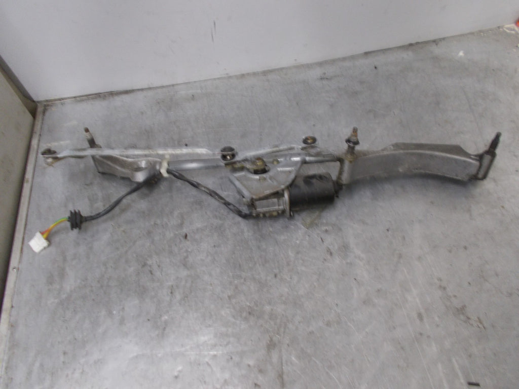 MERCEDES C CLASS W203 2001 FRONT WINDSCREEN WIPER MOTOR LINKAGE A2038200442